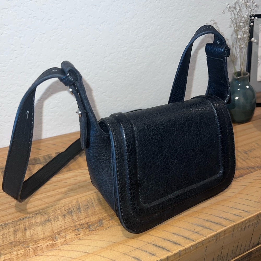Small black purse